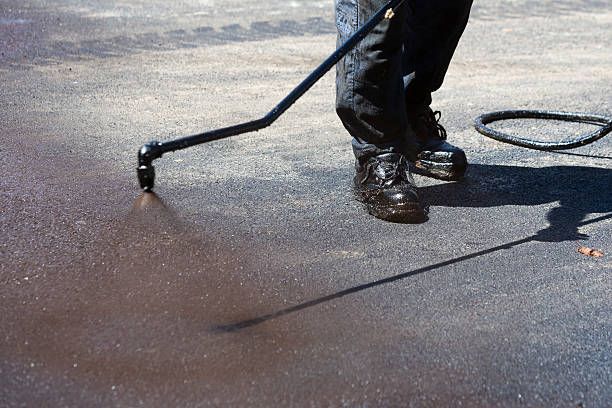 commercial sealcoating