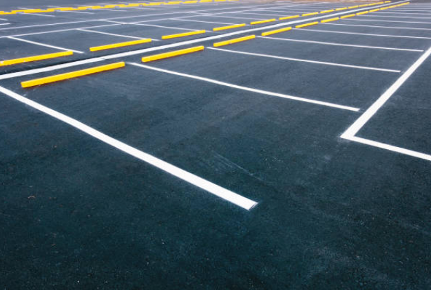 Professional Line Striping