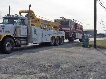 Truck - Harvey, LA - Carnival Wrecker Service
