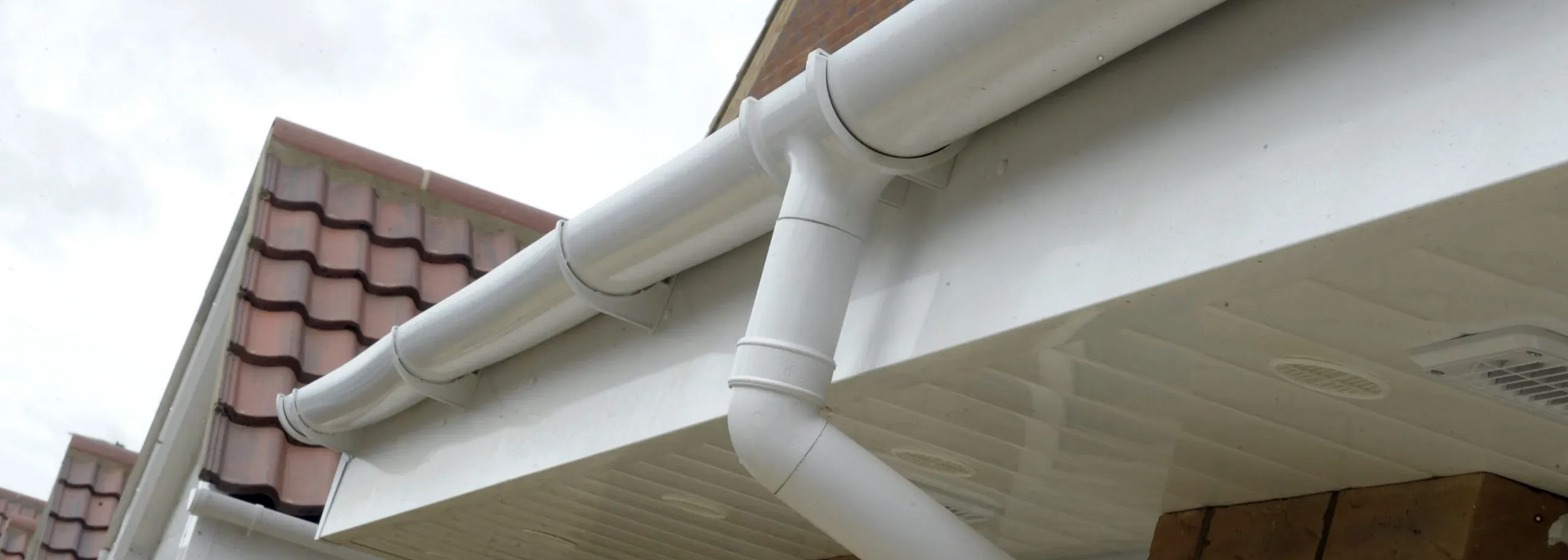 Roofline Components Explained: Fascias, Soffits, Bargeboards, Gutters & Downpipes