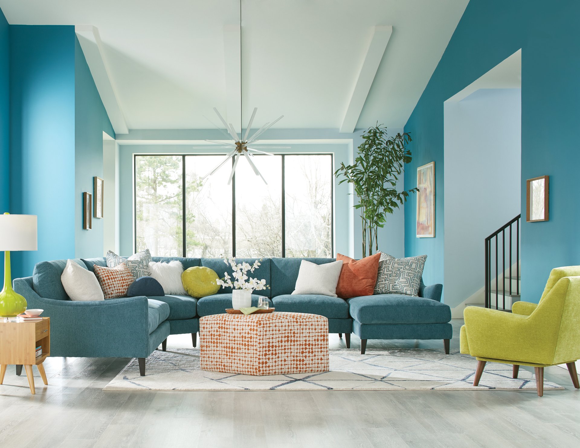 Mooradians Furniture