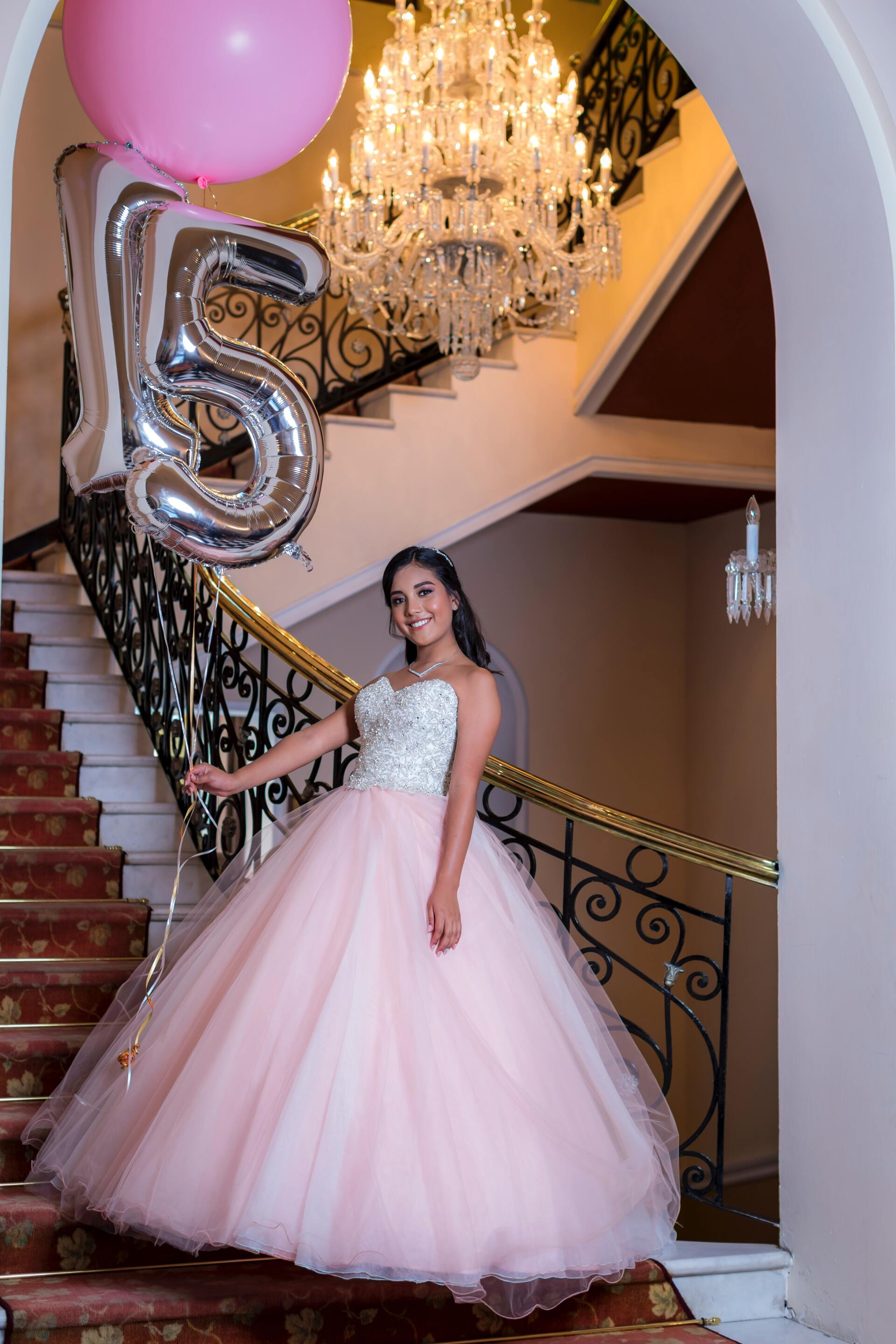 Quinceañeras Topeka Kansas wedding store, tuxedo rental, in Shawnee Kansas at Brookwood shopping center on 29th street and Oakley Avenue.