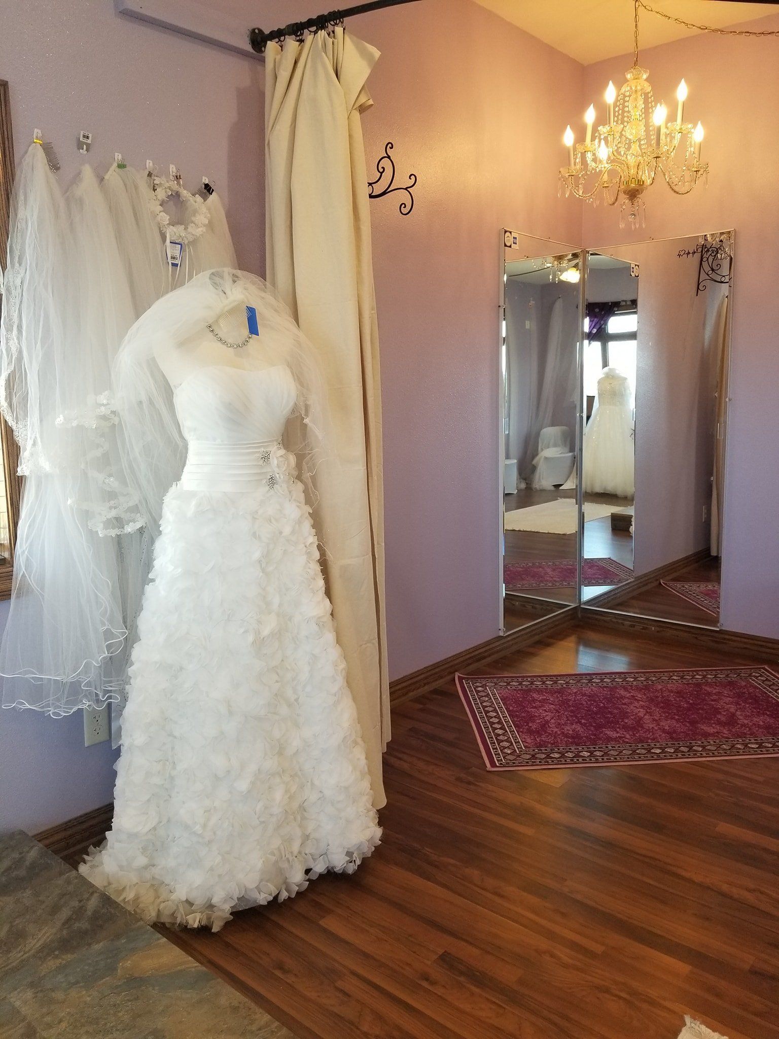 Wedding Dresses Photos