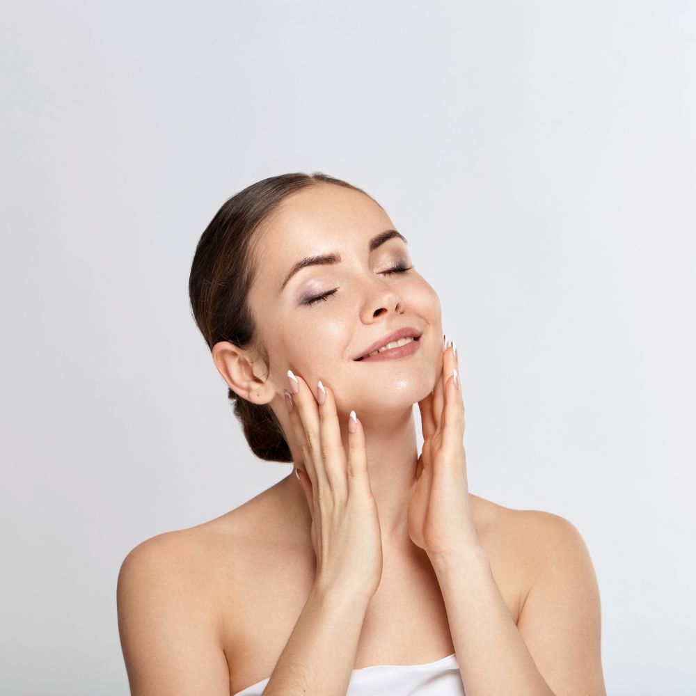 Facial contouring at Superior Health Medical