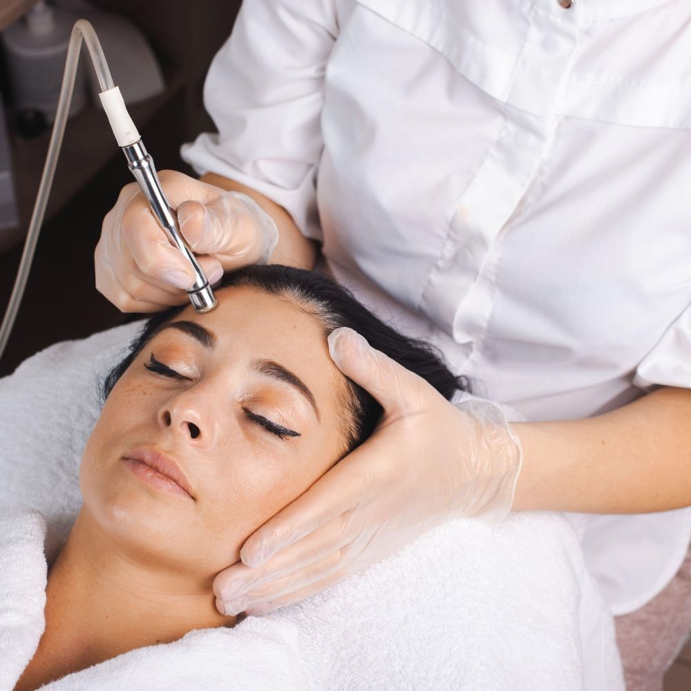 Microdermabrasion skin treatment