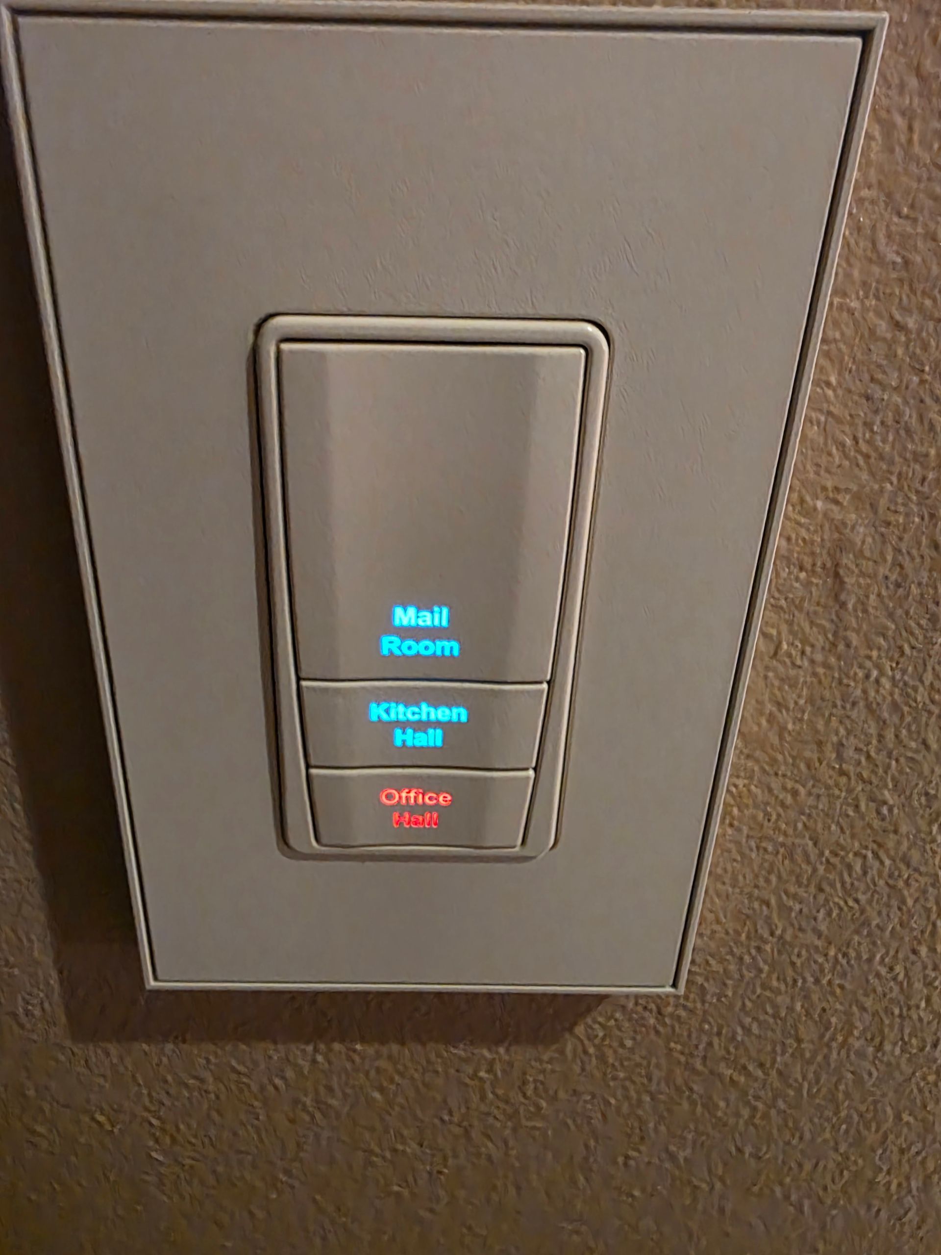 Vantage smart lighting keypad multi-room controls in Stevensville Montana — Smart Home Solutions