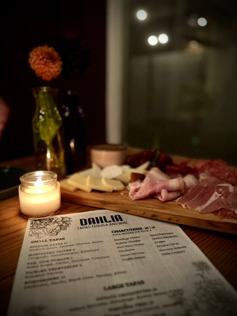 Hospitality tabletop storytelling with food and brand presentation