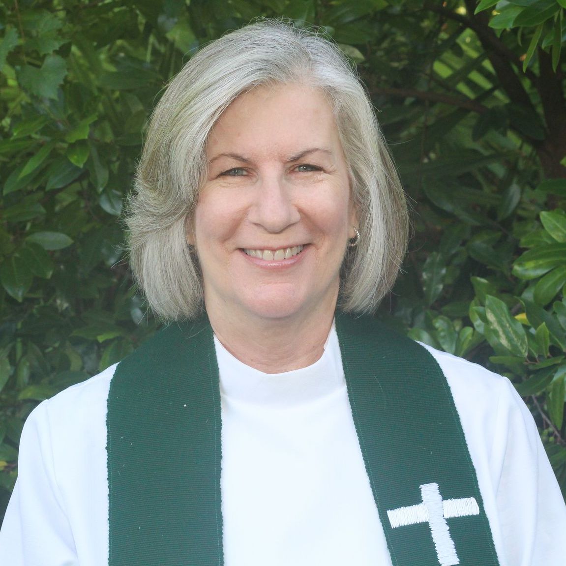 Pastor Heather Harding headshot