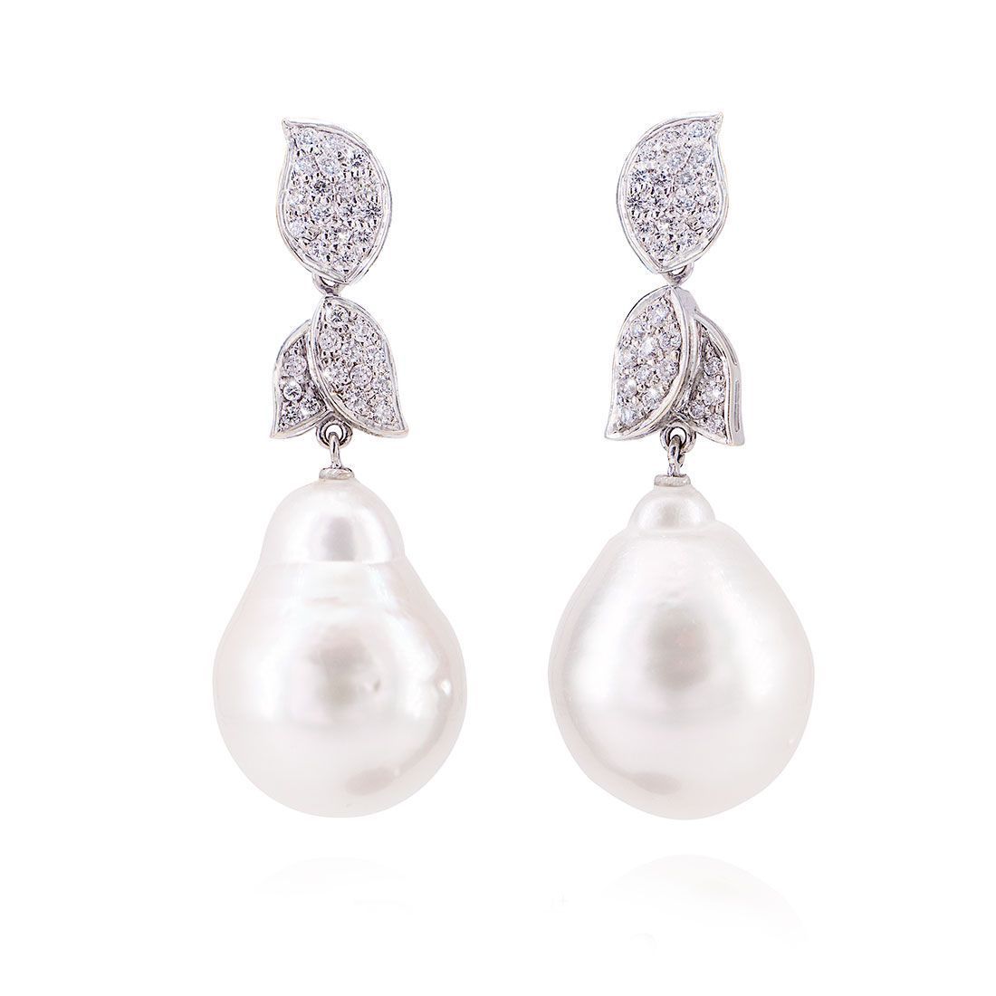 boucle d'oreille or bland diamants