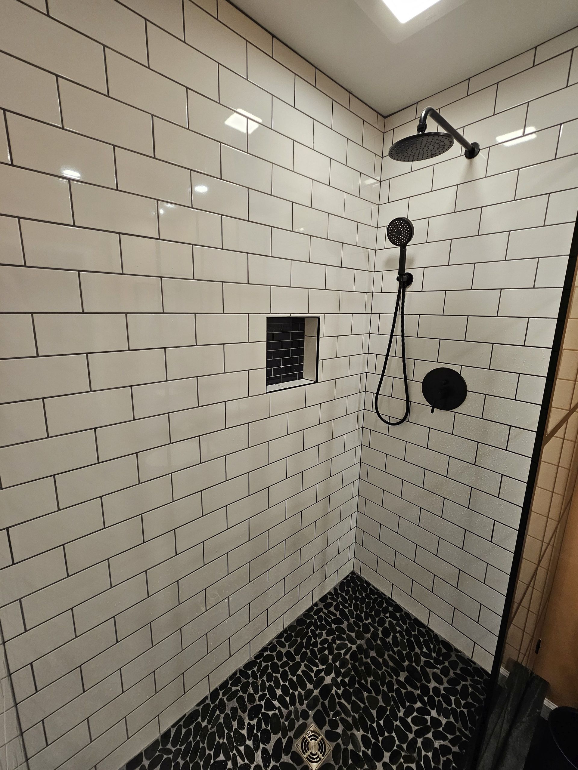 Professional bathroom design services, tile, and cabinets for remodeling projects in Pittsburgh, PA.