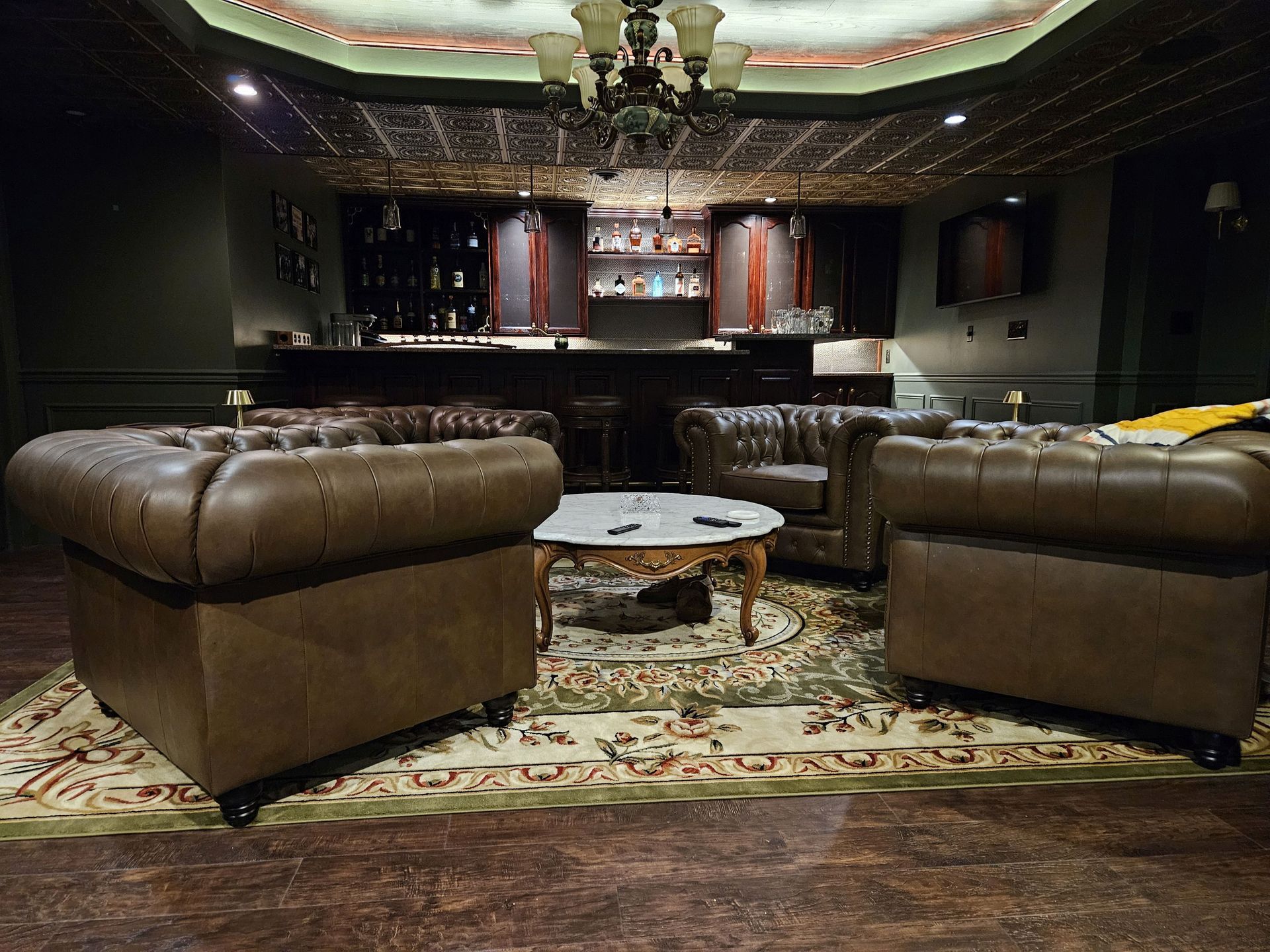 Professional basement wet bar design services for remodeling projects in Pittsburgh, PA.Basement Remodeling Near Me.