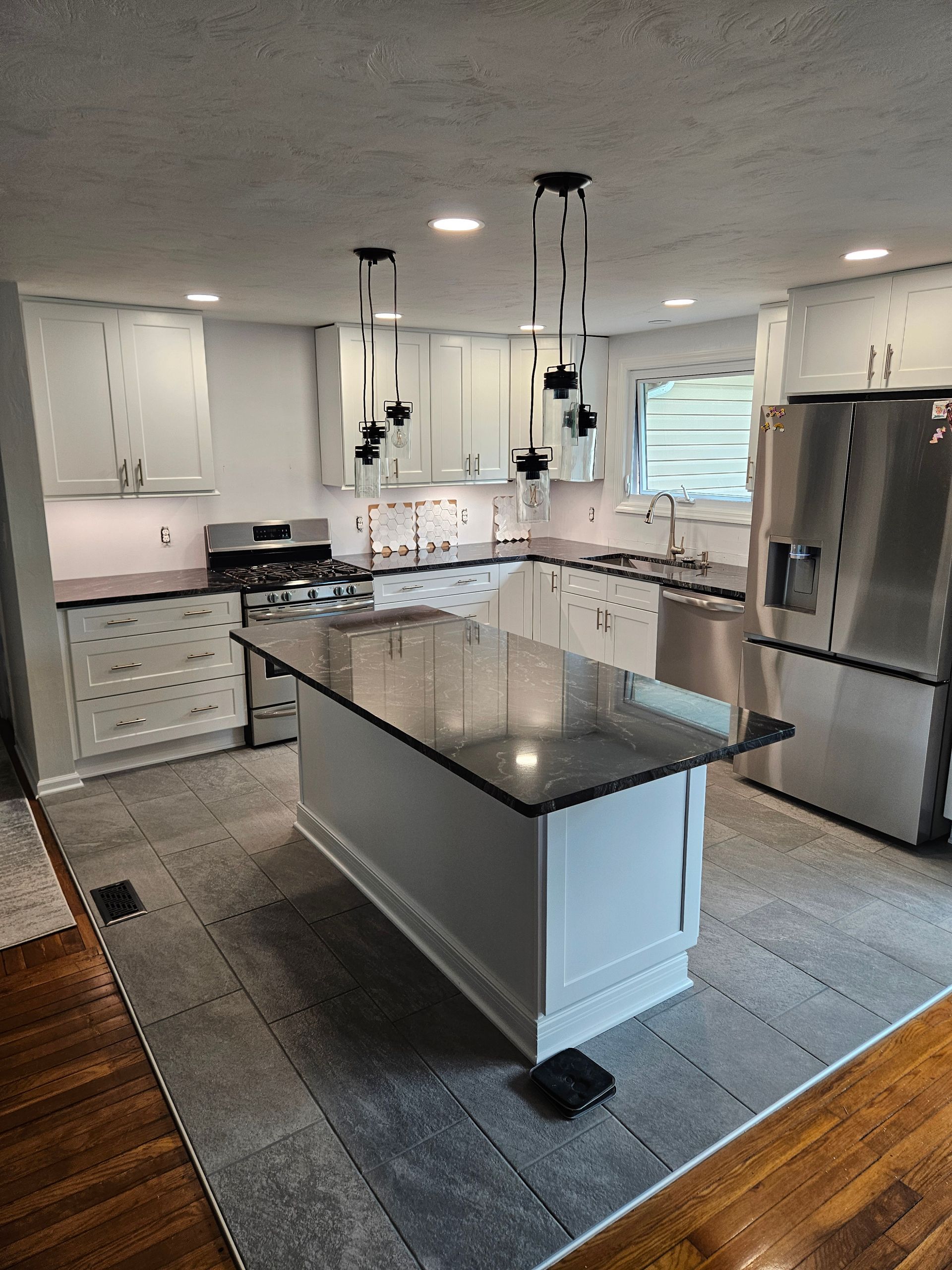 Schedule your free in-home estimate, and we'll discuss your ideas, budget, timeline, and design goals