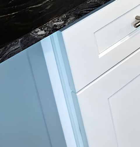 Kitchen cabinets: attention to detail with manufacturers like US Cabinet Depot, Fabuwood, Skyline, and Elyon