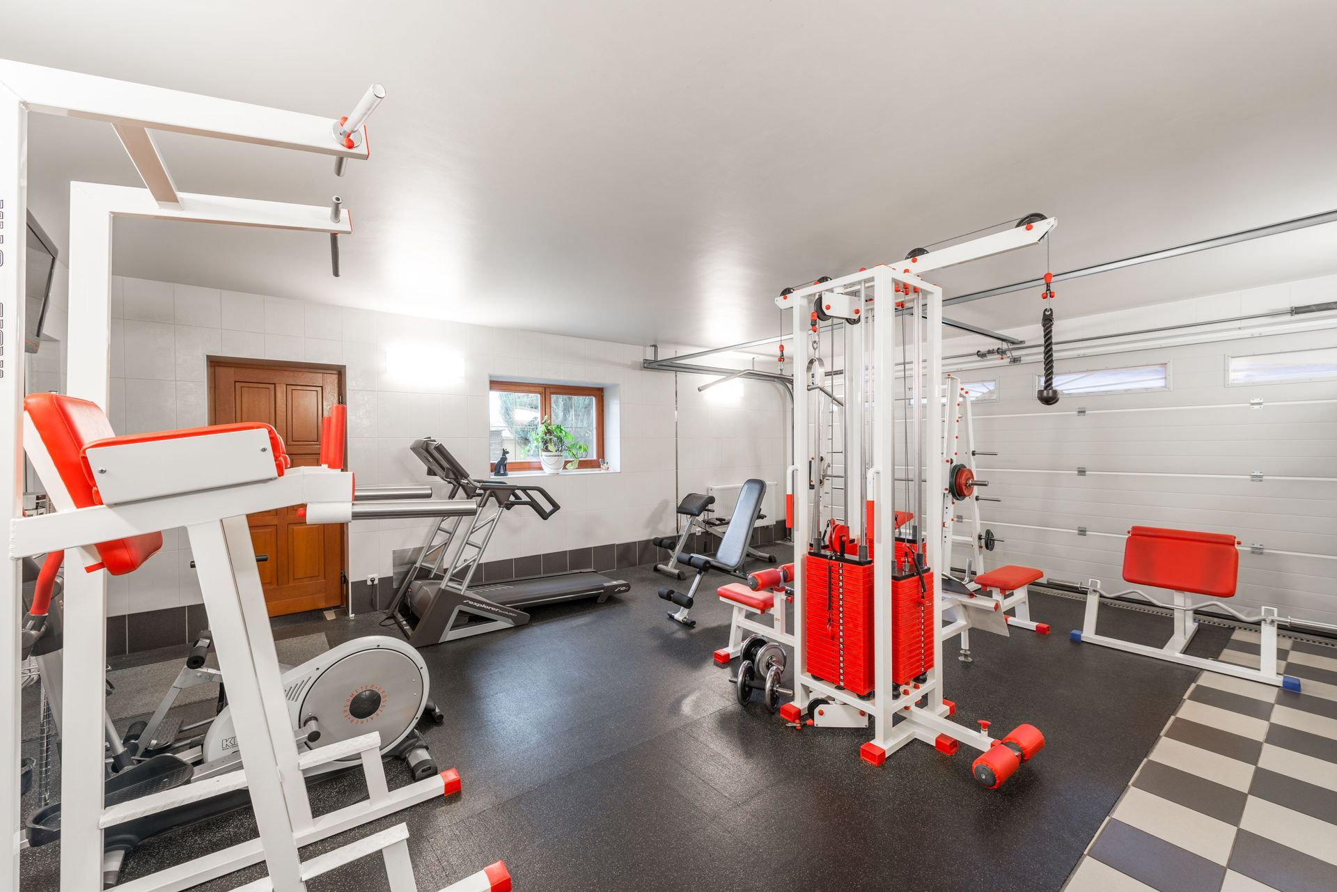 Basement remodel, gym workout, we deliver lower-level remodeling built to last.