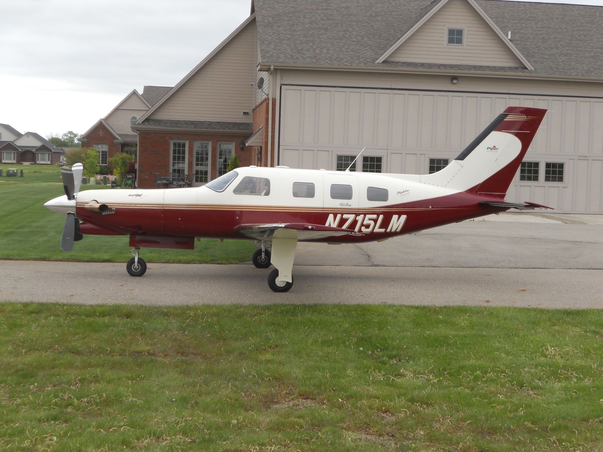 small aircraft by home N715LM