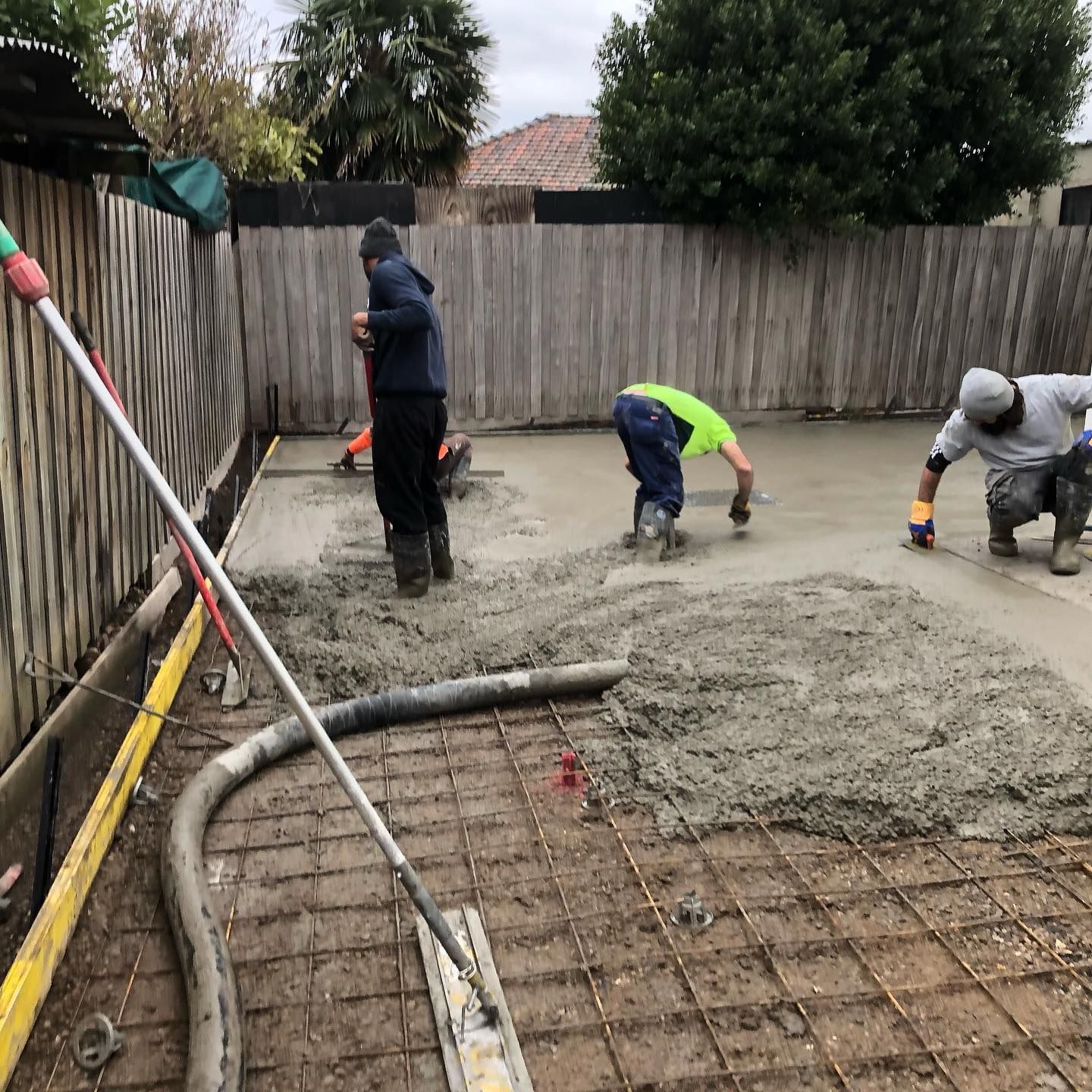 Concreting preparation for exposed aggregate pour