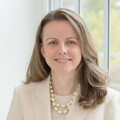 Dorina Hamzo, AdviseUp CEO and Founder