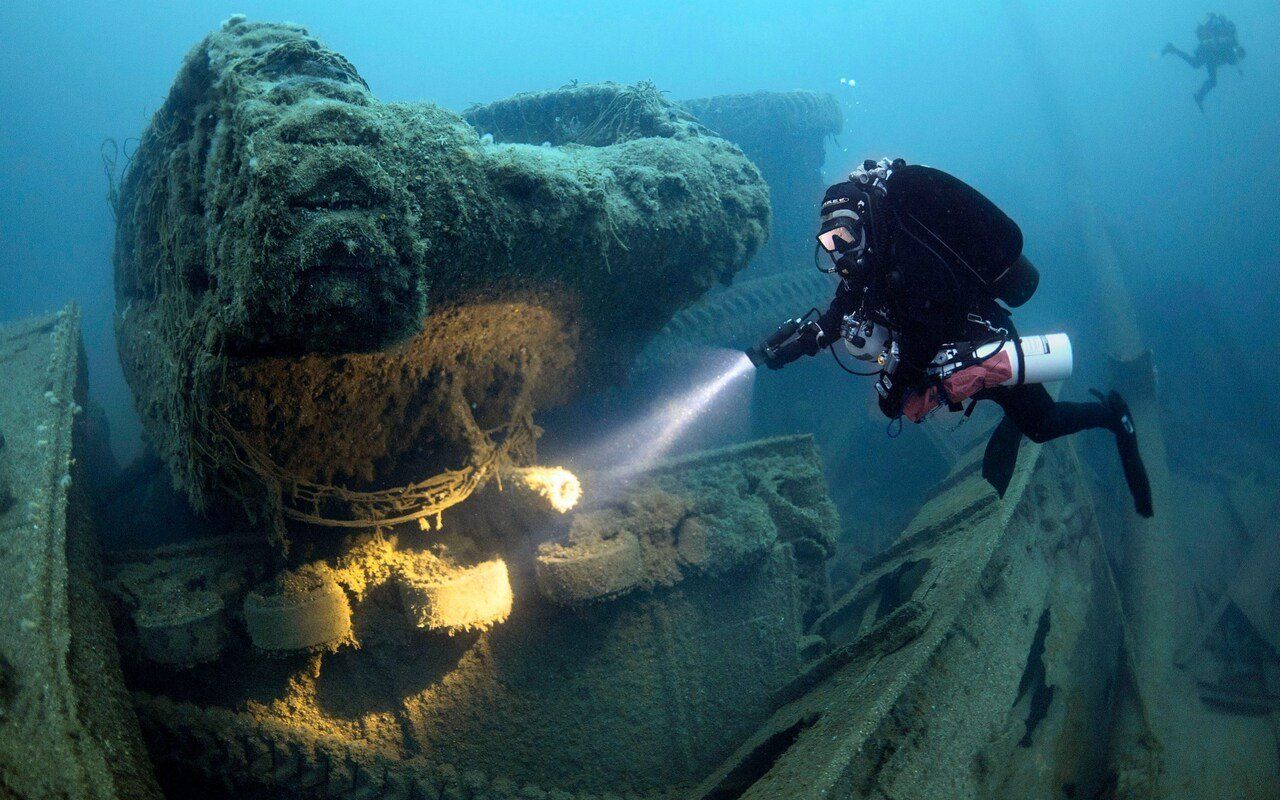 Marine Treasure Hunters Set Sail Find 300 Billion From War Wrecks