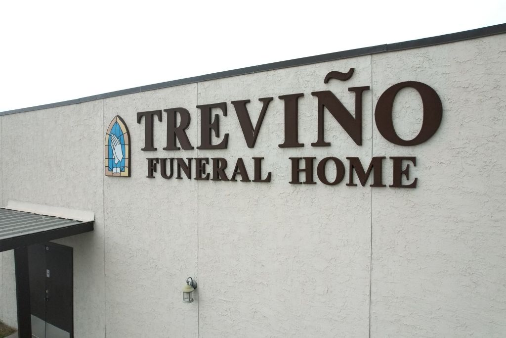 Trevino Funeral Home Pearsall Tx