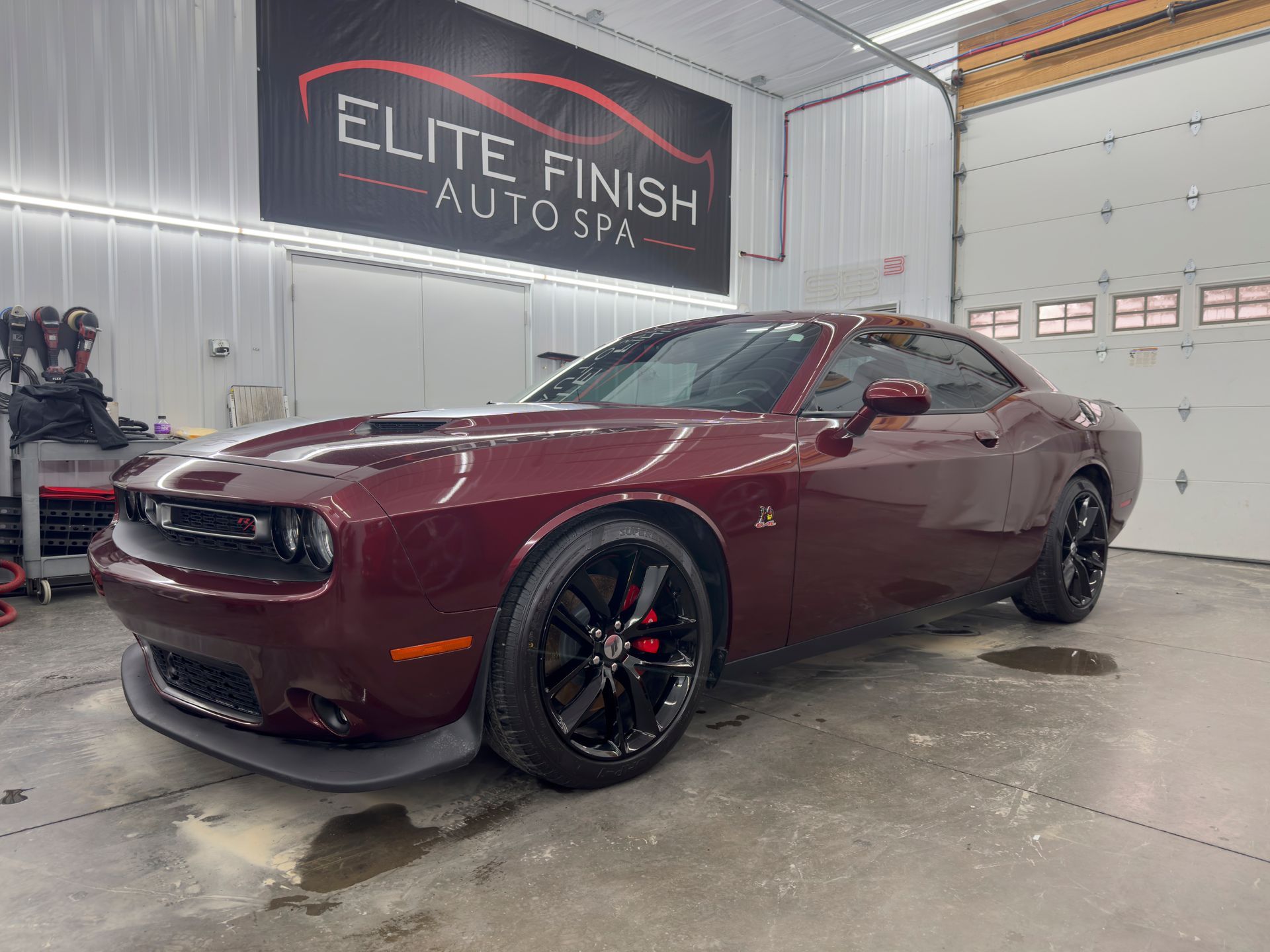 vehicle's exterior detailing