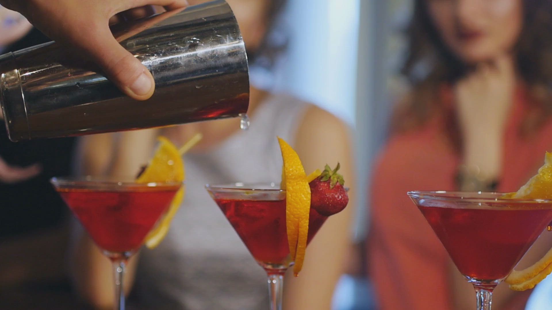 Bar and cocktails