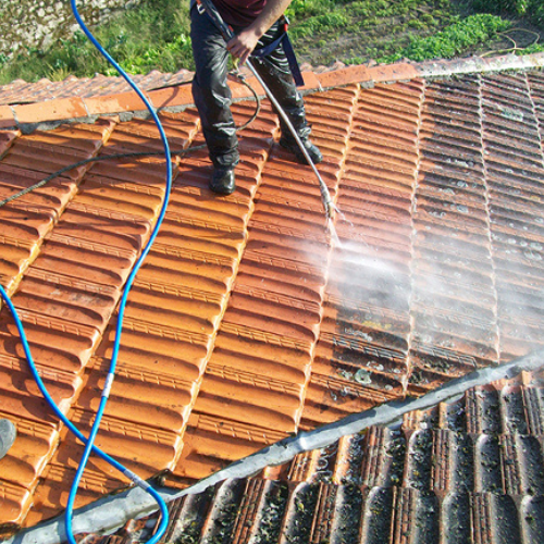 limpieza y mantenimiento de tejado en salvatierra, alava