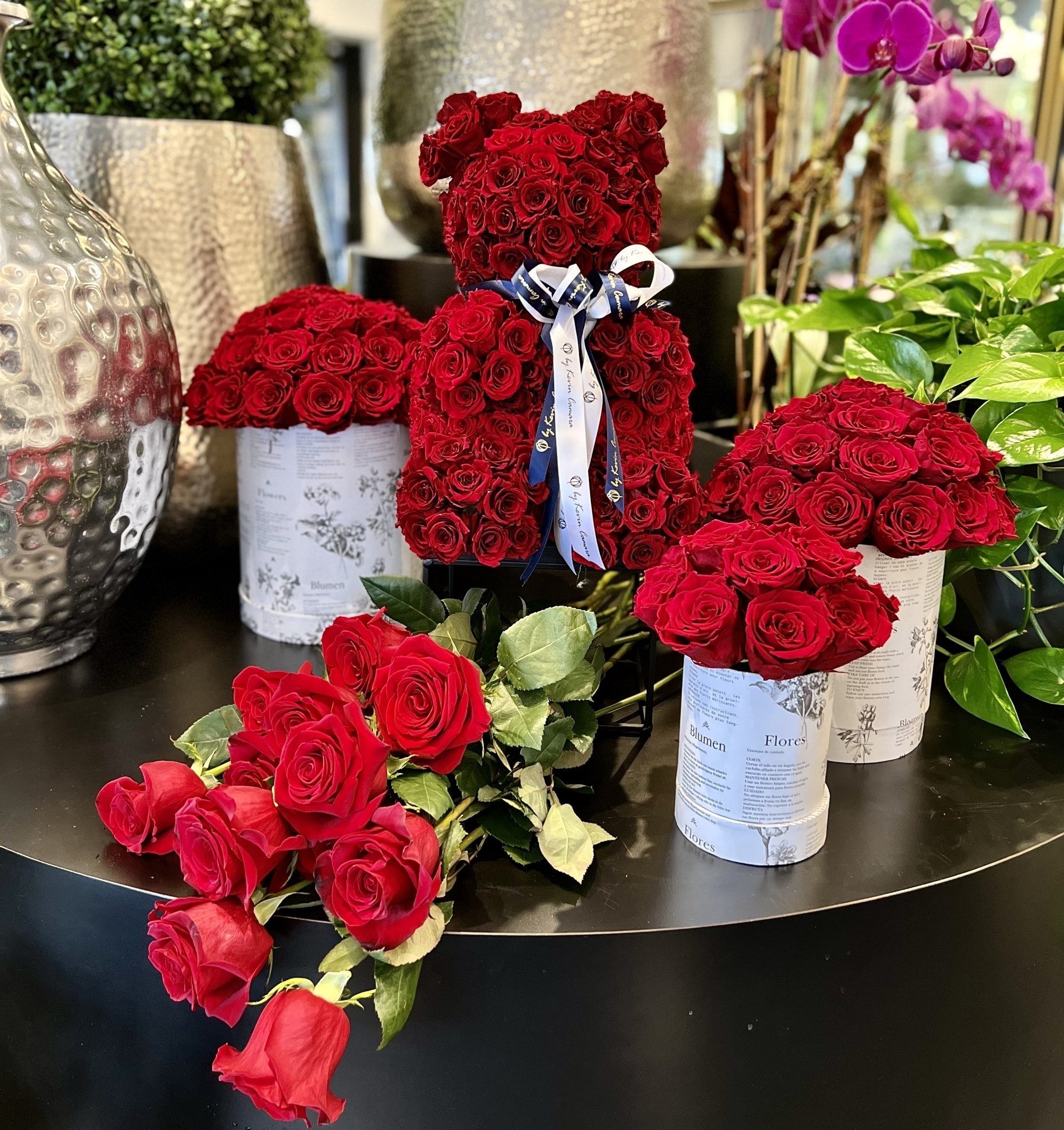 ARRANGEMENTS FLORAUX MCKENNA FLORIST