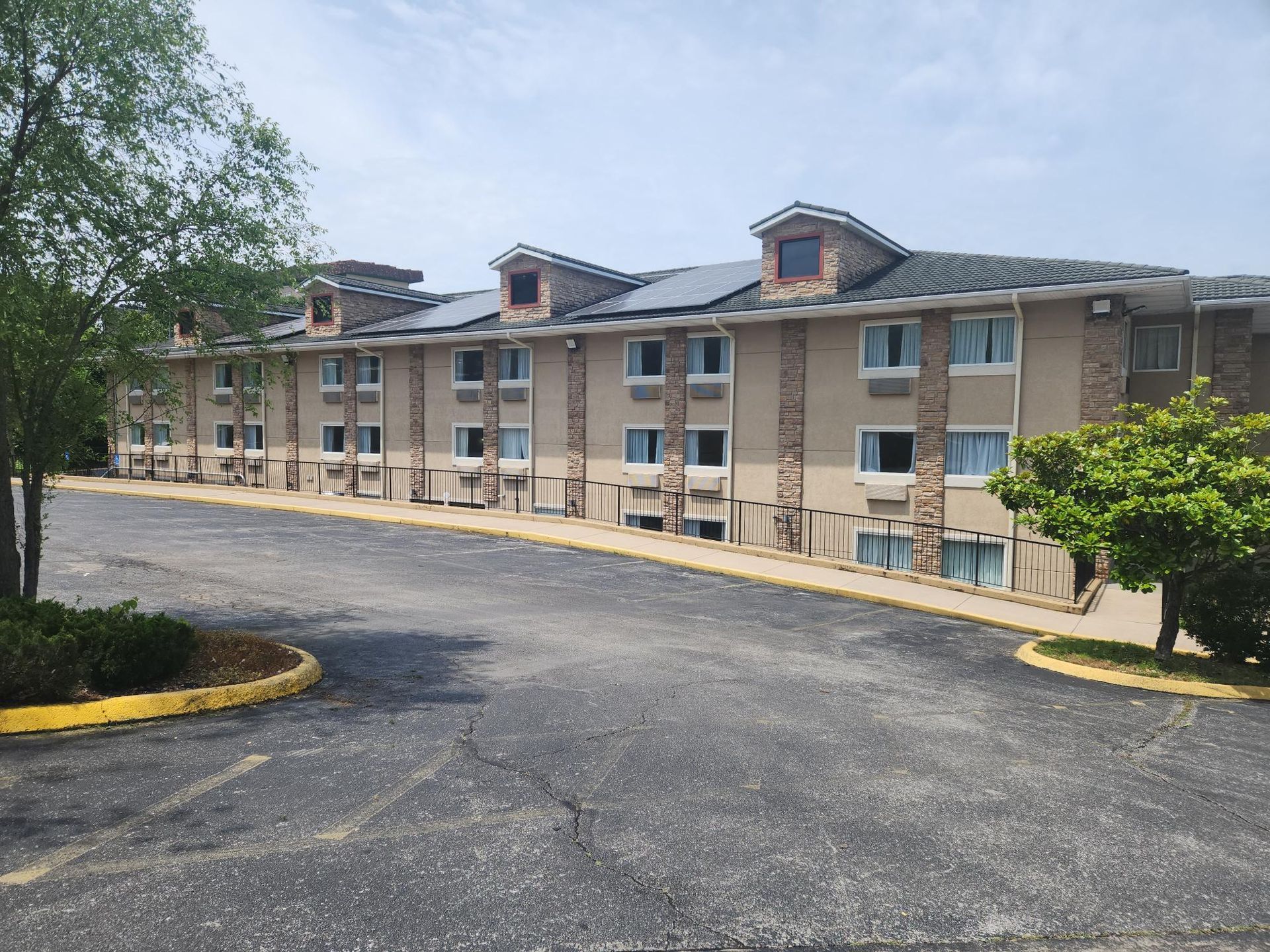 Boardwalk Inn and Suites