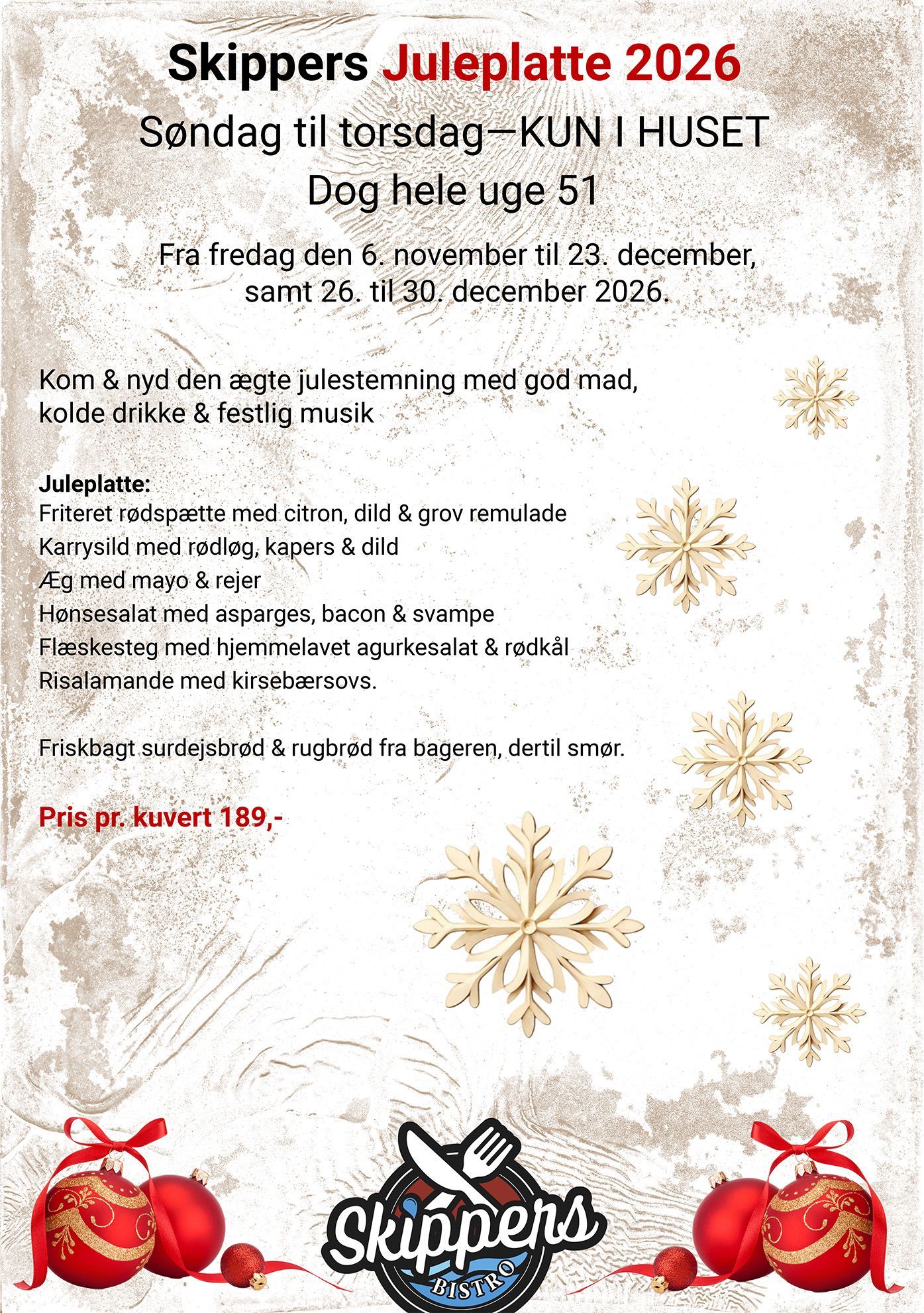 Skippers Julplatte 2026 plakat med datoer, hvid baggrund, gyldne snefnug og rød julepynt