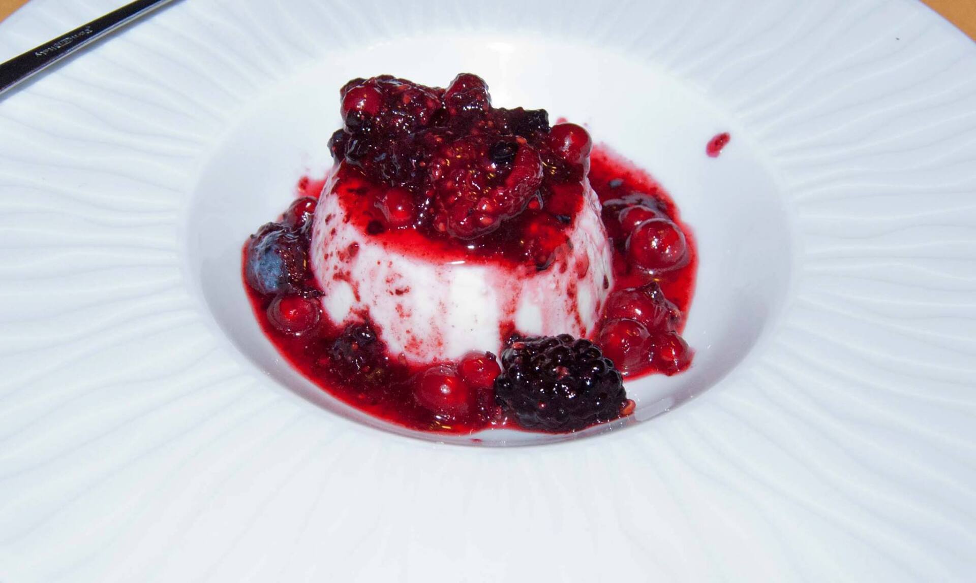 panna cotta ai frutti di bosco