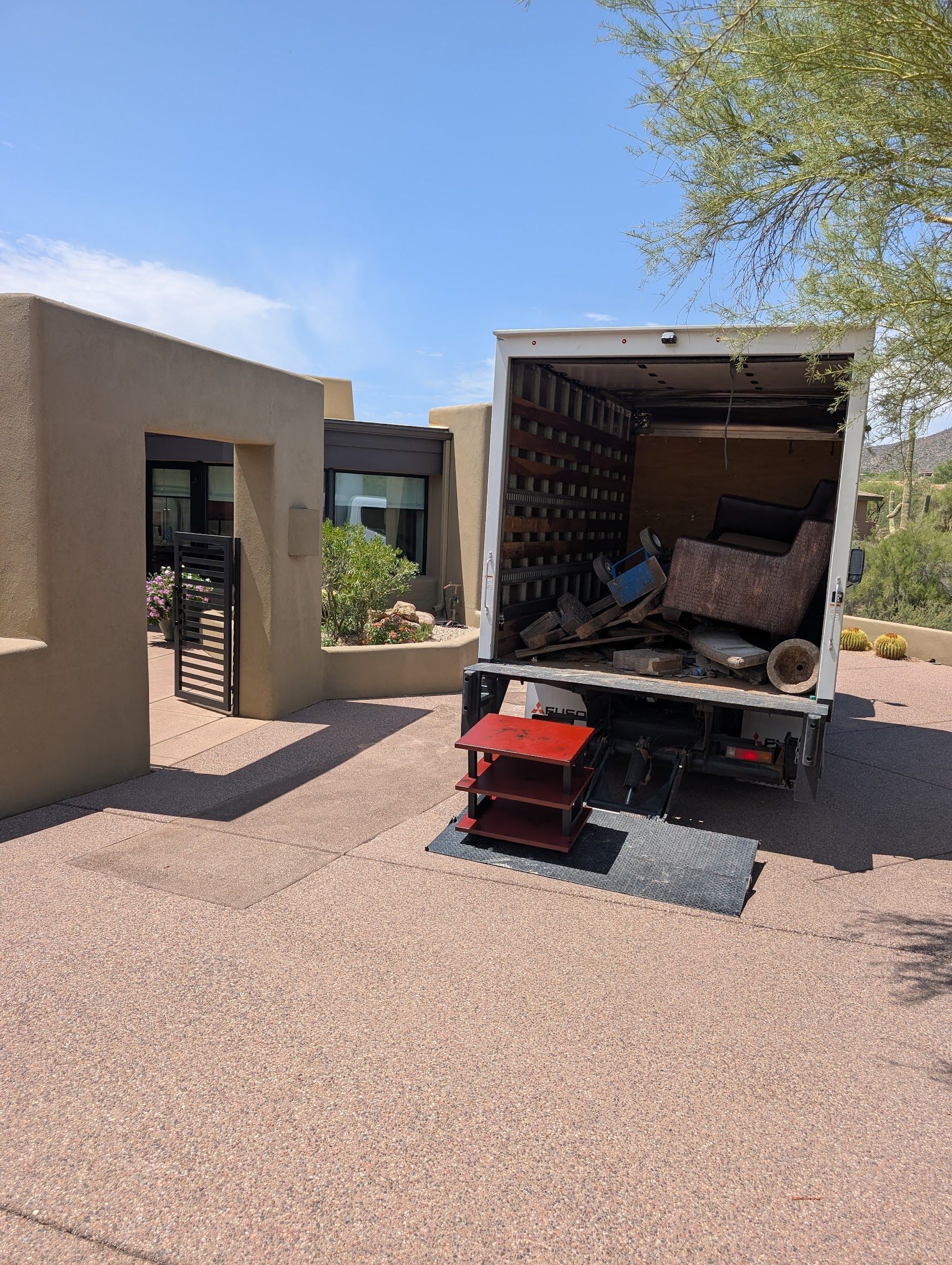 North Phoenix yard debris and outdoor junk removal