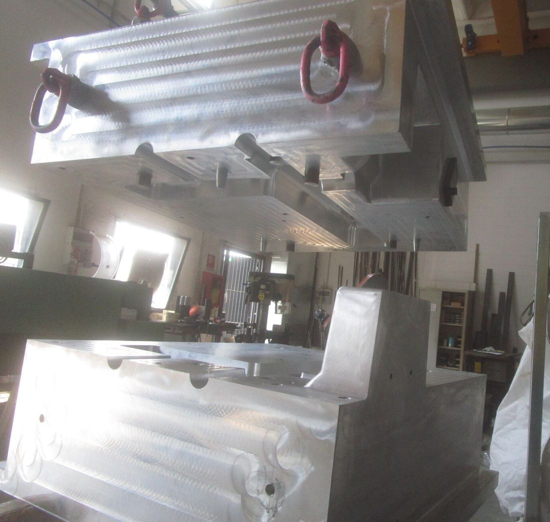 molds