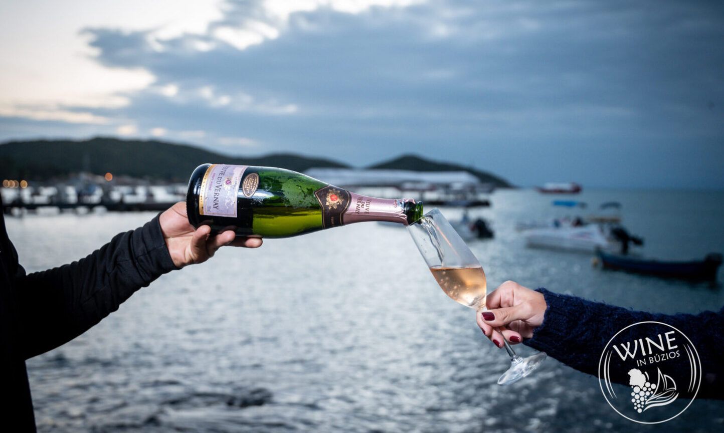 Wine in Búzios 2025