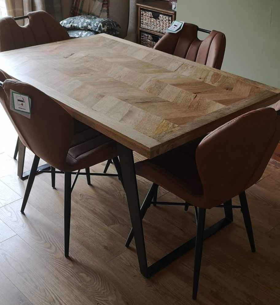 Rutland Mango Parquet 1.35m Dining Table