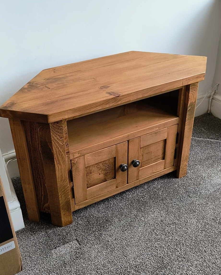 Rustic Pine Corner TV Unit