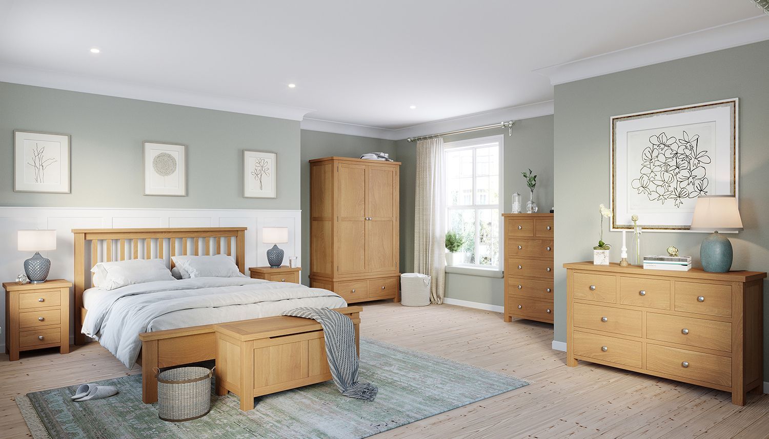 Dorchester Oak Bedroom