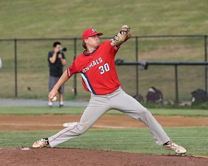 A pitcher for the Generals is about to throw the ball