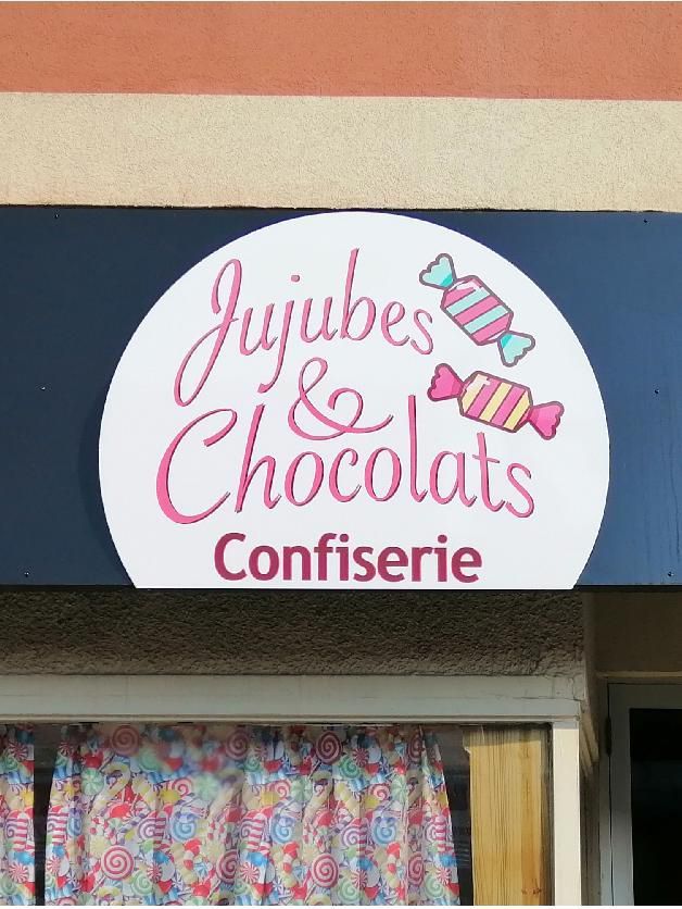 Groupe MD enseigne non lunimeuse Jujubes & Chocolats