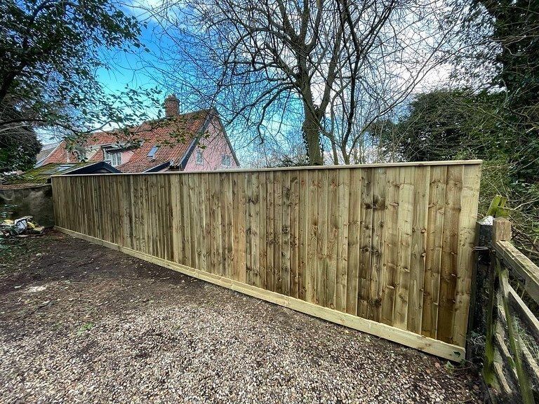 Fencing Installers Near Me | Hull Fence Experts