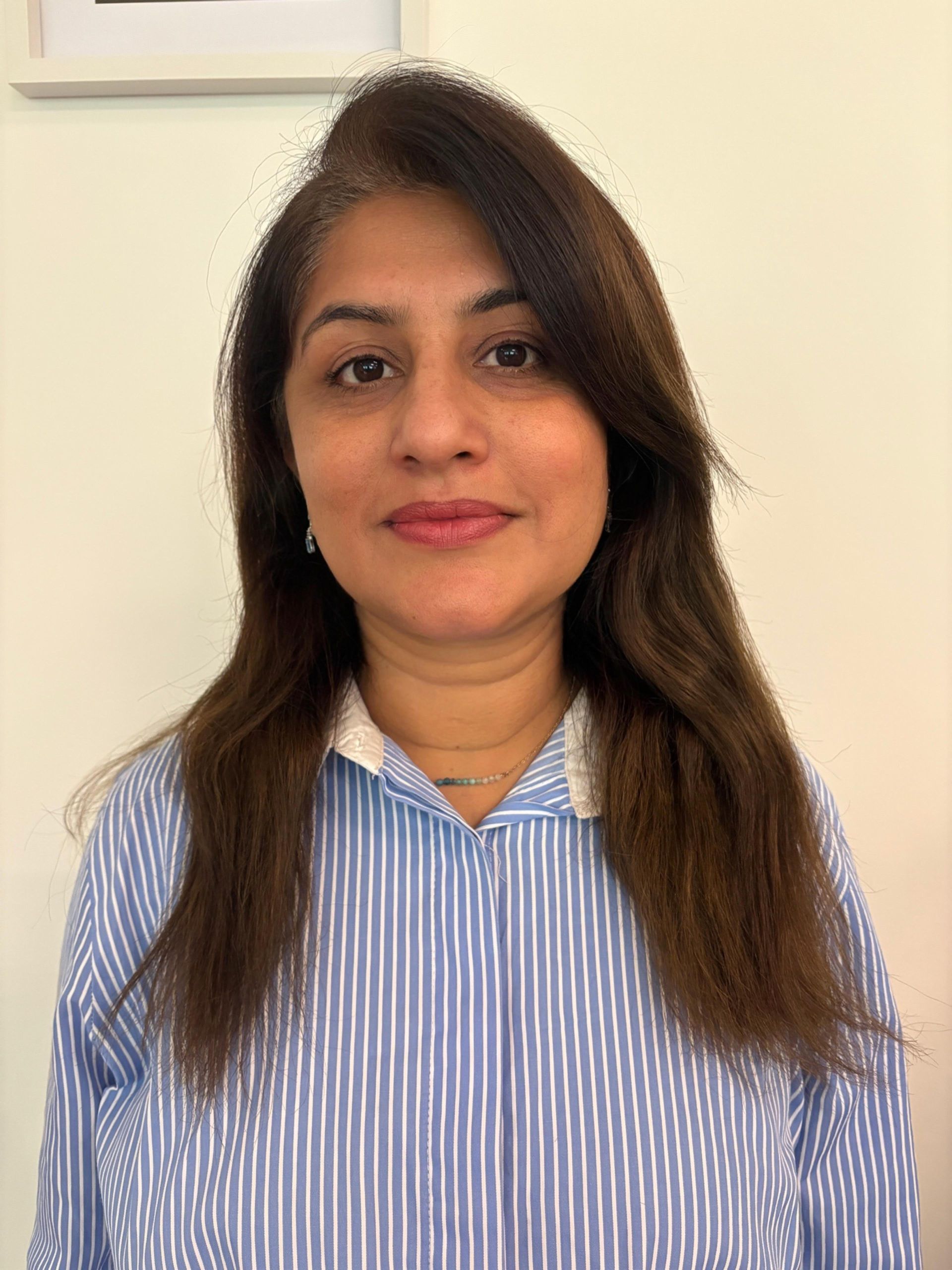 Ms. Rachna M Bartczak