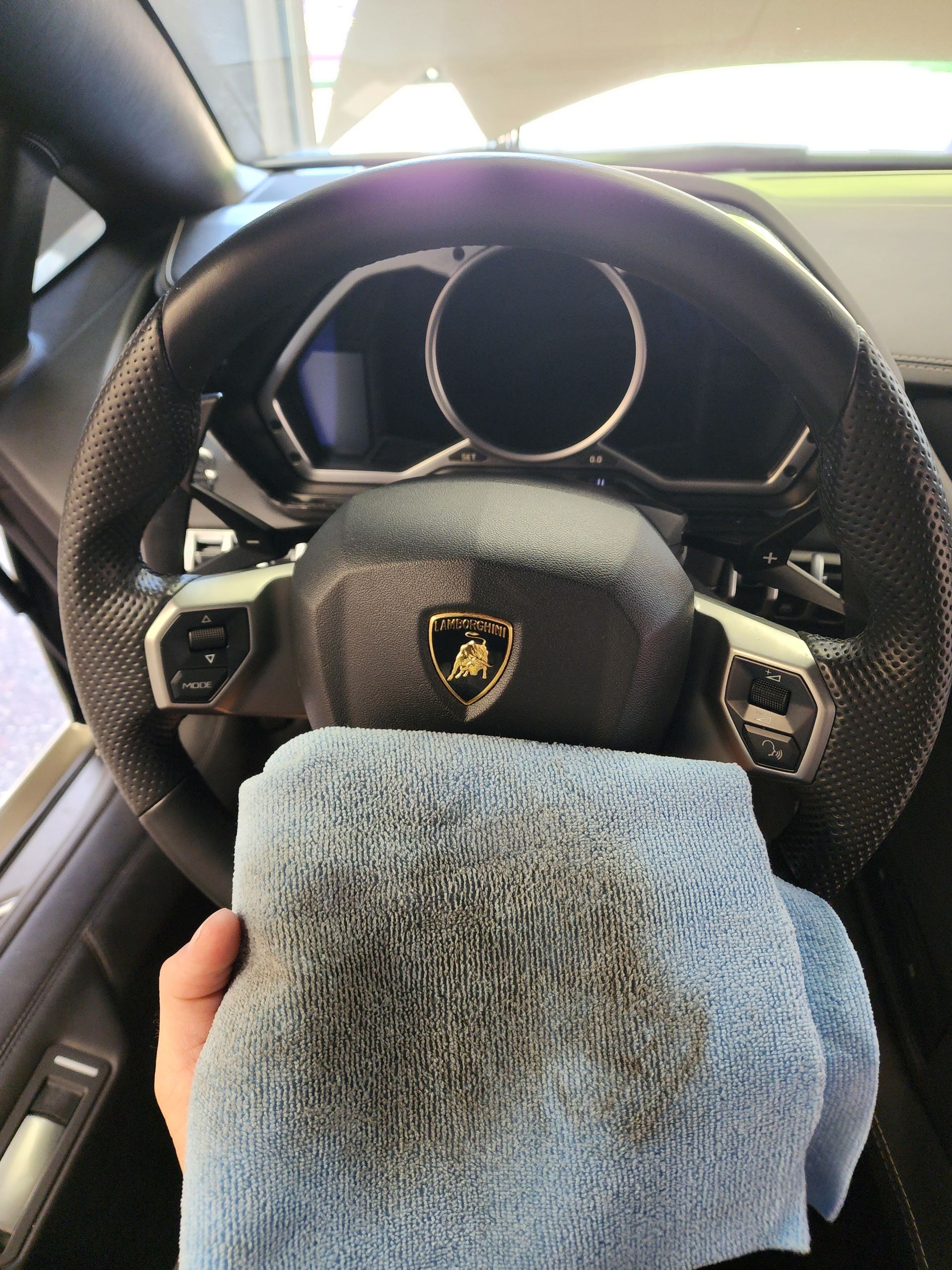 Interior Detailing - Lamborghini Aventador