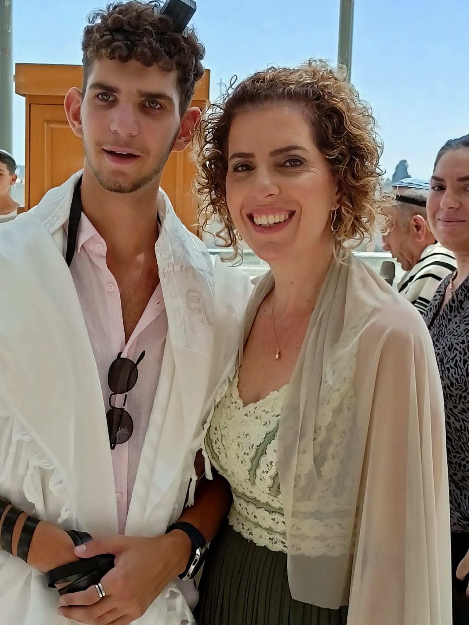 שמלת ערב בירושלים