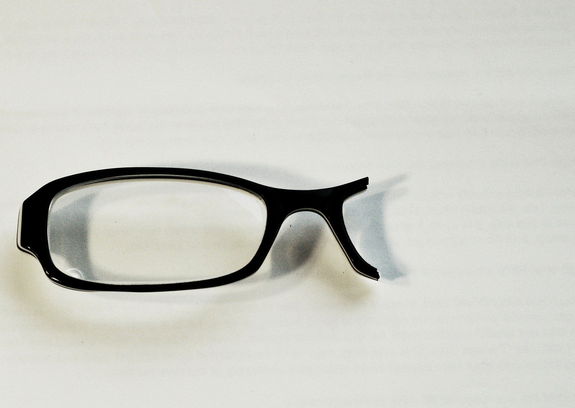Réparation de lunette à Gembloux - Gembloux Optique