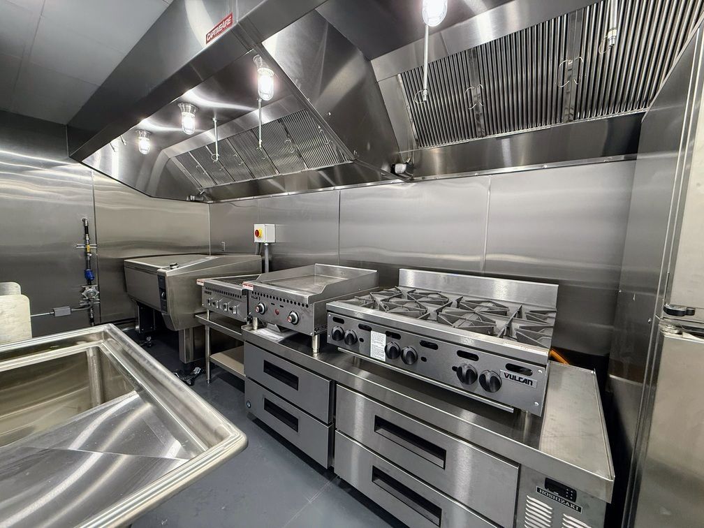 Professional grill cleaning service in Gulf Shores AL for homeowners