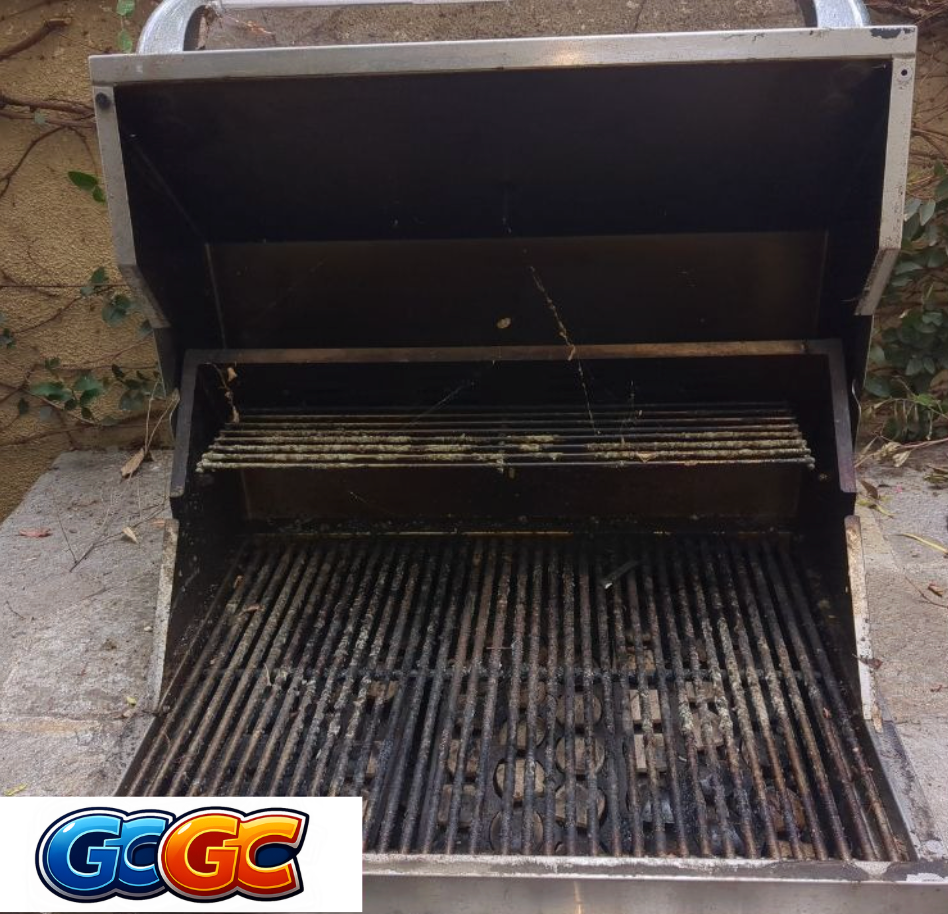 Gulf Shores grill cleaning experts restoring grill cooking surfaces