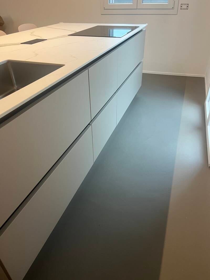 Realizzazioni in resina a Modena