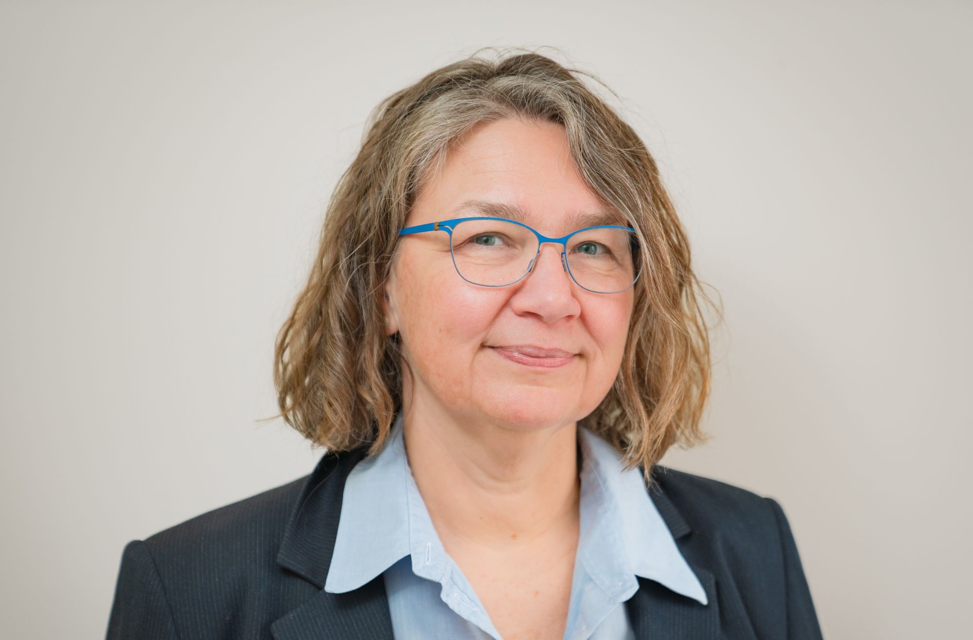 Dr Simone Petrich