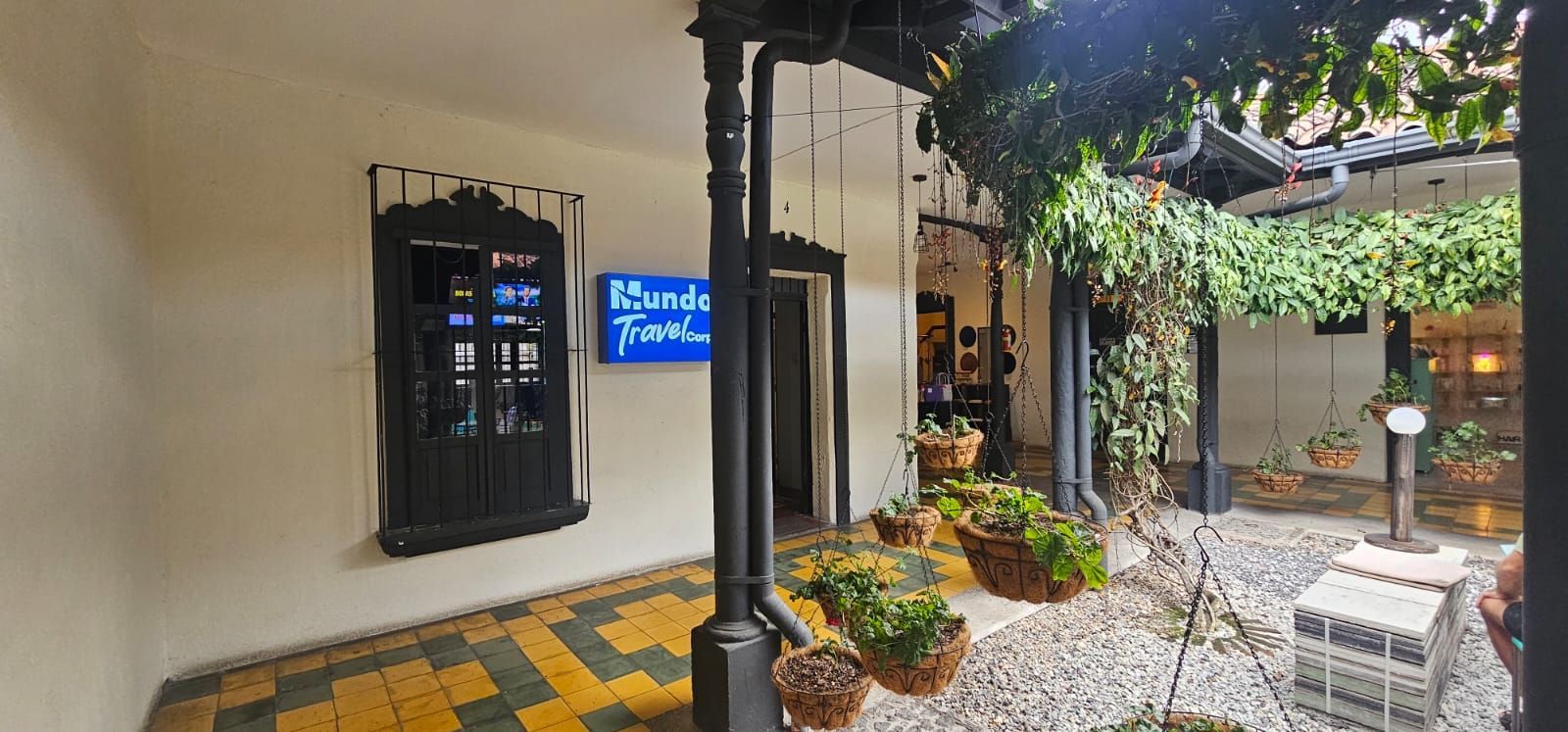 Antigua Guatemala Mundo Travel Corp.