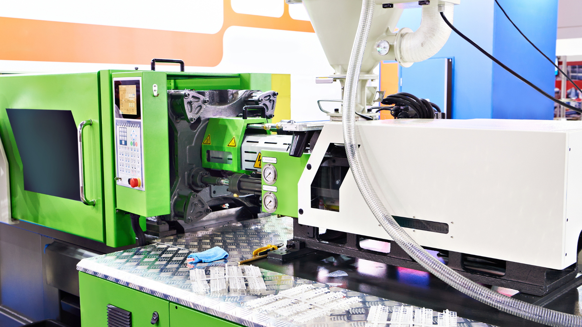 plastic injection molding machine at Susquehanna Plastic