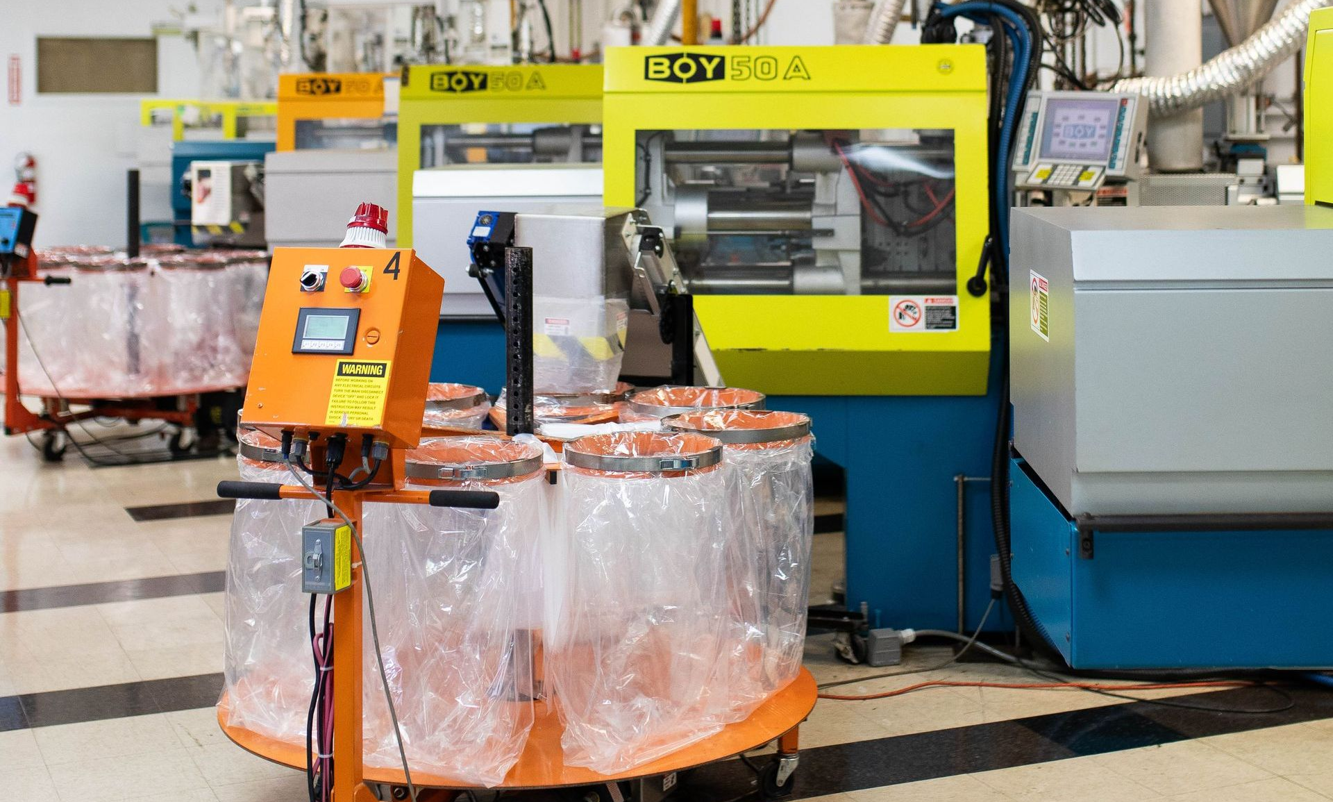 domestic plastic injection molding machines | Susquehanna Plastic Injection Molding